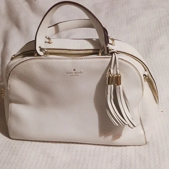 kate spade purse - Picture 1 of 6